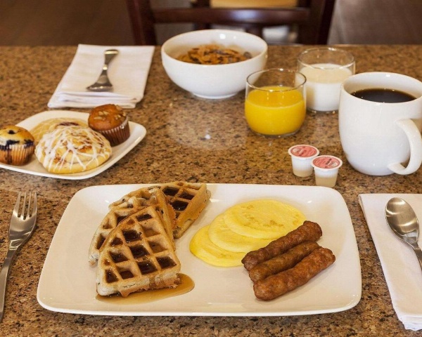 Sleep Inn Asheville-Biltmore West image 26